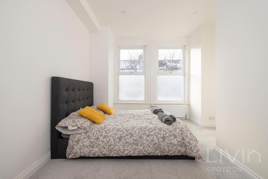 2 Bed Flat -Zone 1-4 London Lägenhet Thornton Heath Exteriör bild
