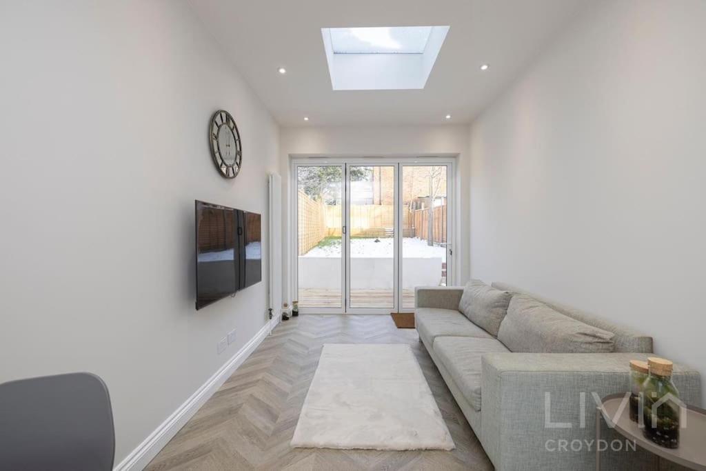 2 Bed Flat -Zone 1-4 London Lägenhet Thornton Heath Exteriör bild