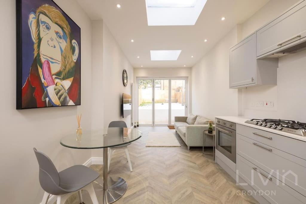2 Bed Flat -Zone 1-4 London Lägenhet Thornton Heath Exteriör bild